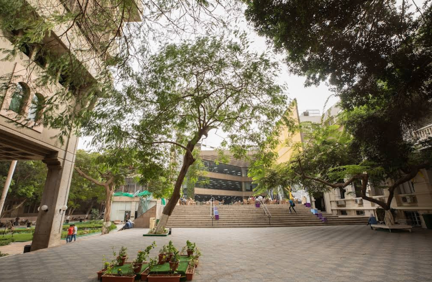 GrEEK Campus — Outdoor